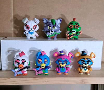 Funko Mystery Minis Five Nights at Freddys Security Breach Lot Blacklight Freddy