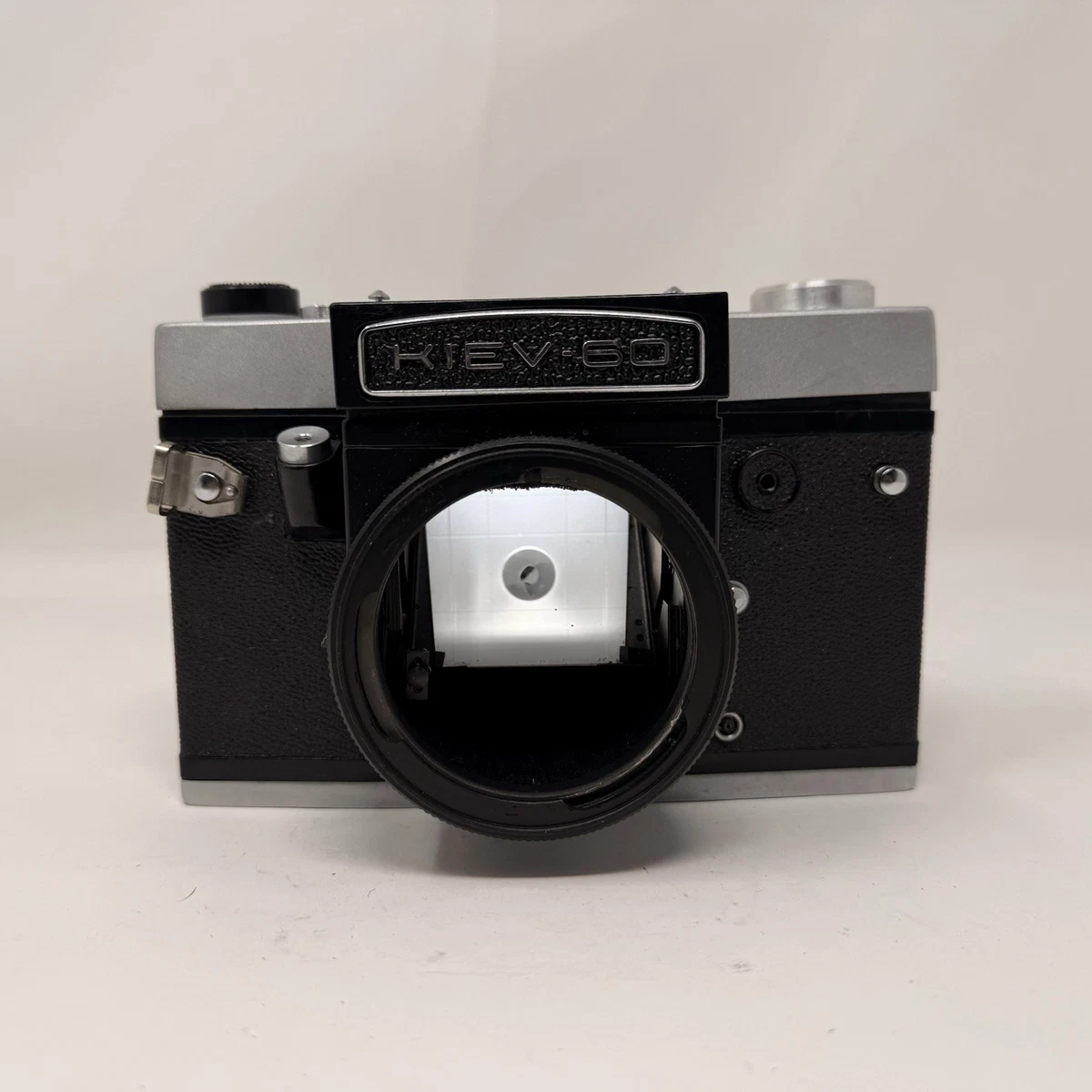 Appareil Photo Kiev 6C 6x6 SLR Avec Viseur - Monture Pentacon Six - Etat Correct