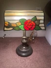 Vintage Tiffany Style Bankers Desk Lamp Stained Glass Great condition