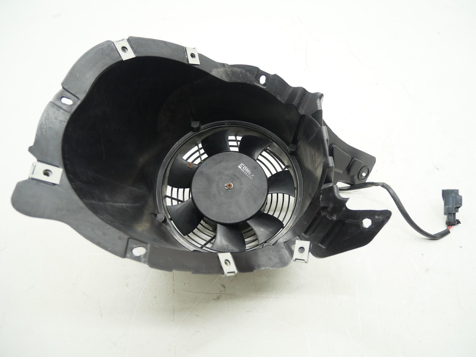 Used Rear Driver Auxiliary Cooling Fan Motor 2016-2021 McLaren 570S Duct LH OEM
