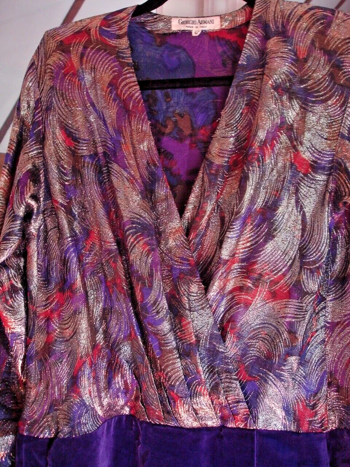 80s GIORGIO ARMANI GLAM SILK LAME VELVET DEEP V PLUNGE EVENING GOWN DRESS ITALY - Image 4 of 4