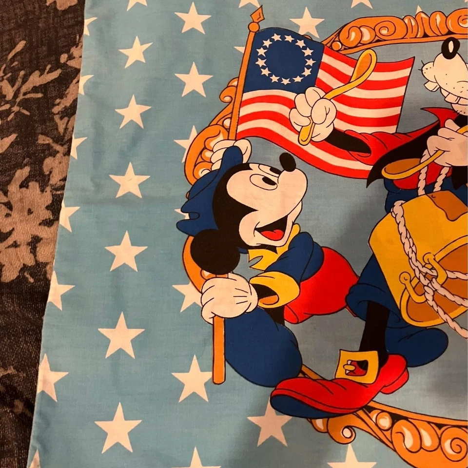 Funda de Almohada Estándar Wamsutta Bicentenario “1776” De Colección Walt Disney 1976 42′′×36′′ Foto 3 de 4