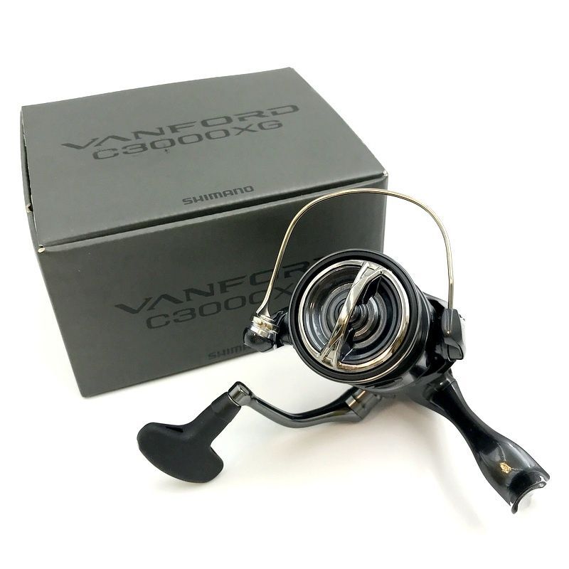 リール SHIMANO 24VANFORD C3000XG s-l400.jpg
