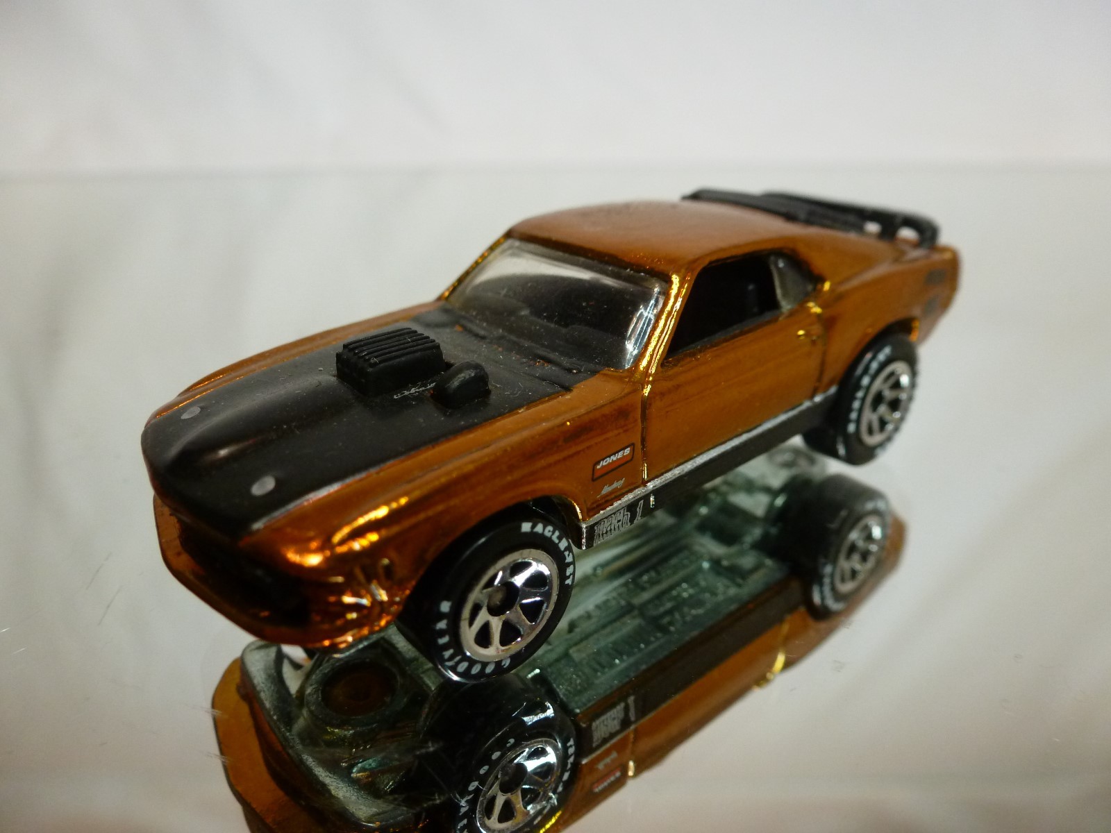 Picture 1 of 1