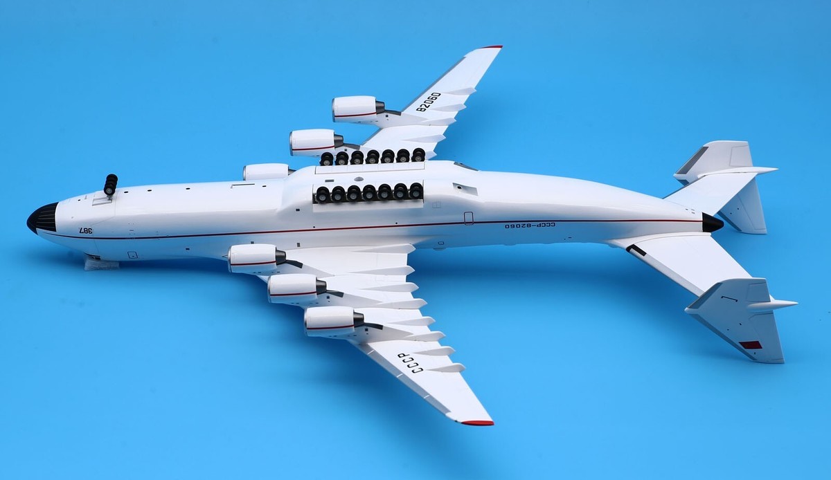 JC Wings 1:200 Antonov AN-225 JC Wings 1:200 Antonov AN-225