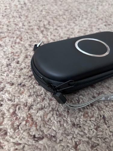 Sony PSP1000/2000/3000 Game carrying case - Picture 49 of 49