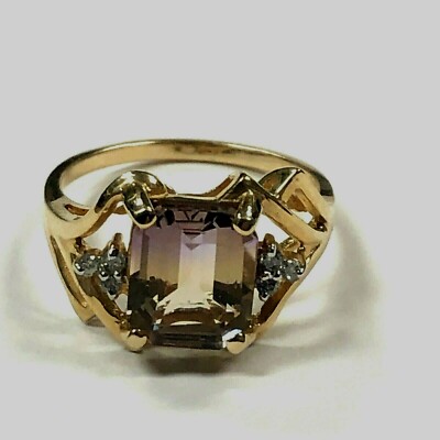 14K massiver Gelbgold Ring, natürliche Brillanten & Smaragdschliff Stein