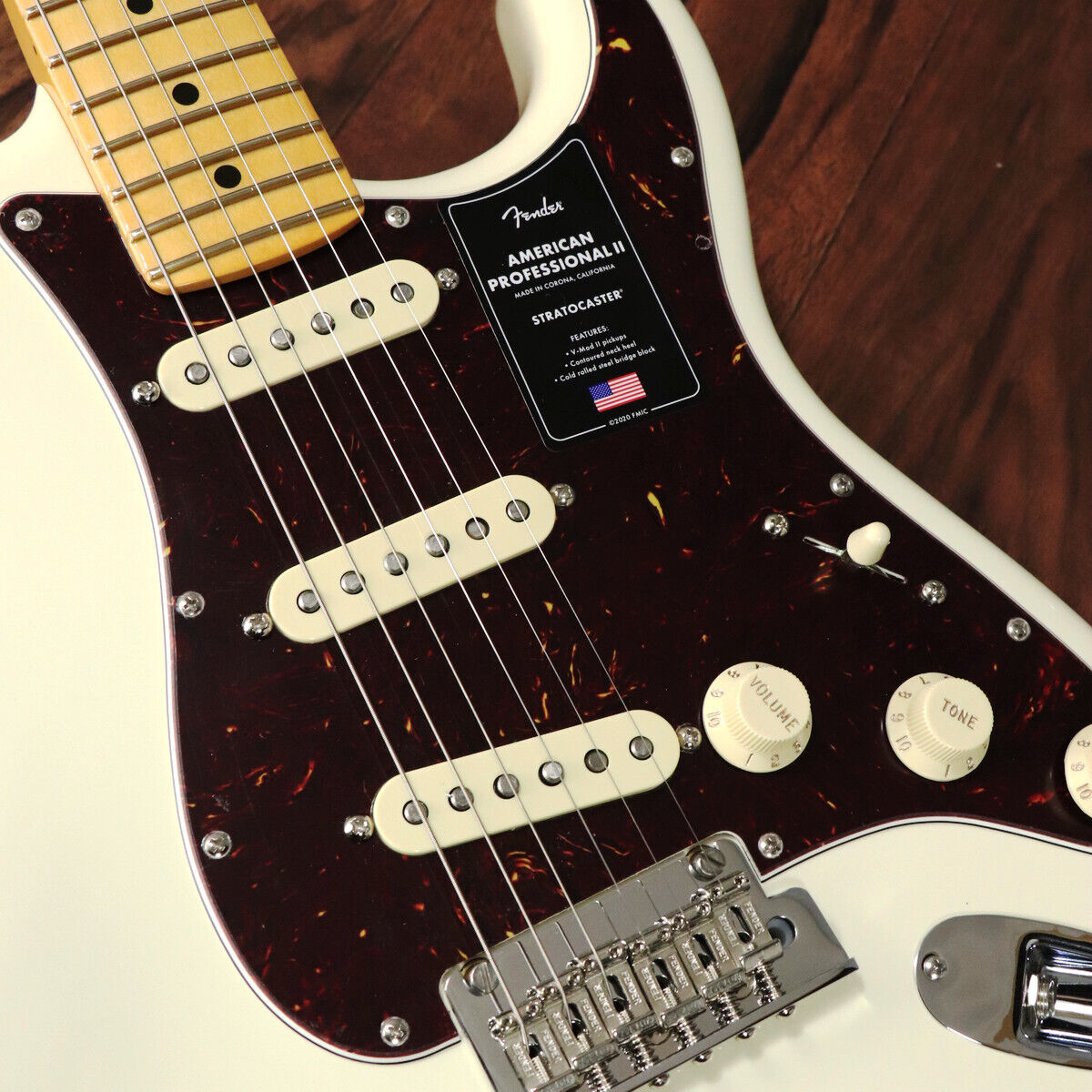 Fender American Professional II Stratocaster Maple Olympic Fender American Professional II Stratocaster Maple Olympic