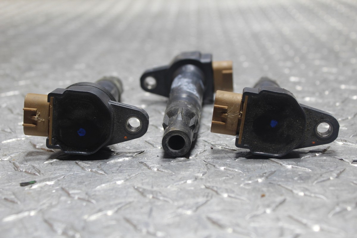 SEA-DOO SPARK 3 UP 2UP IGNITION COILS COIL SPARK PLUG CAPS