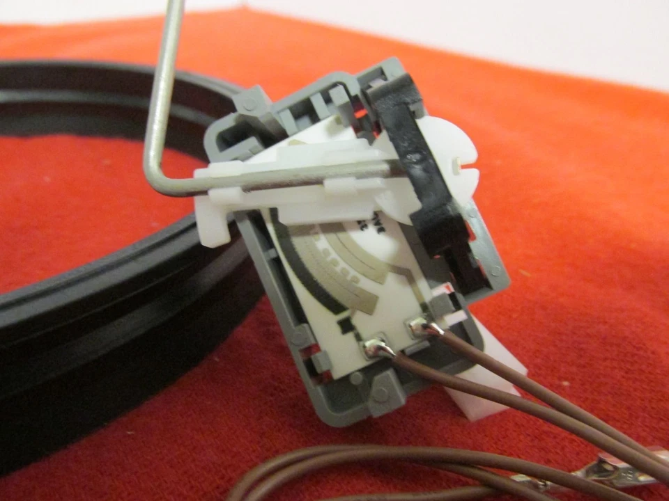 Kit de unidad de nivel de combustible Dodge Ram 1500 2500 3500 NUEVO OEM MOPAR Foto 2 de 4