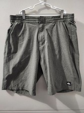 Quiksilver Shorts Mens M GRN Waterman Board Beach Surf Elastic Waist Zip Pocket