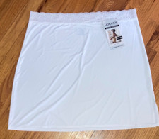 Women's Jockey Generation Everyday Smoothing Half Slip Cling Free XL 44"-46" New