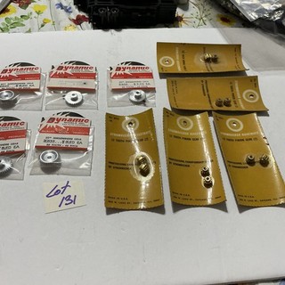 VINTAGE 10 PIECE DYNAMIC / STROMBECKER SLOT CAR PARTS LOT / NEW OLD STOCK / #131