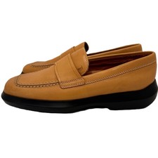 Tod  s Womens Size 7, 7-1/2 Leather Driving Loafer Platform Rubber Sole Camel