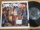 David Bowie – Day-In Day-Out 1987 EMI America – EA 230 7”