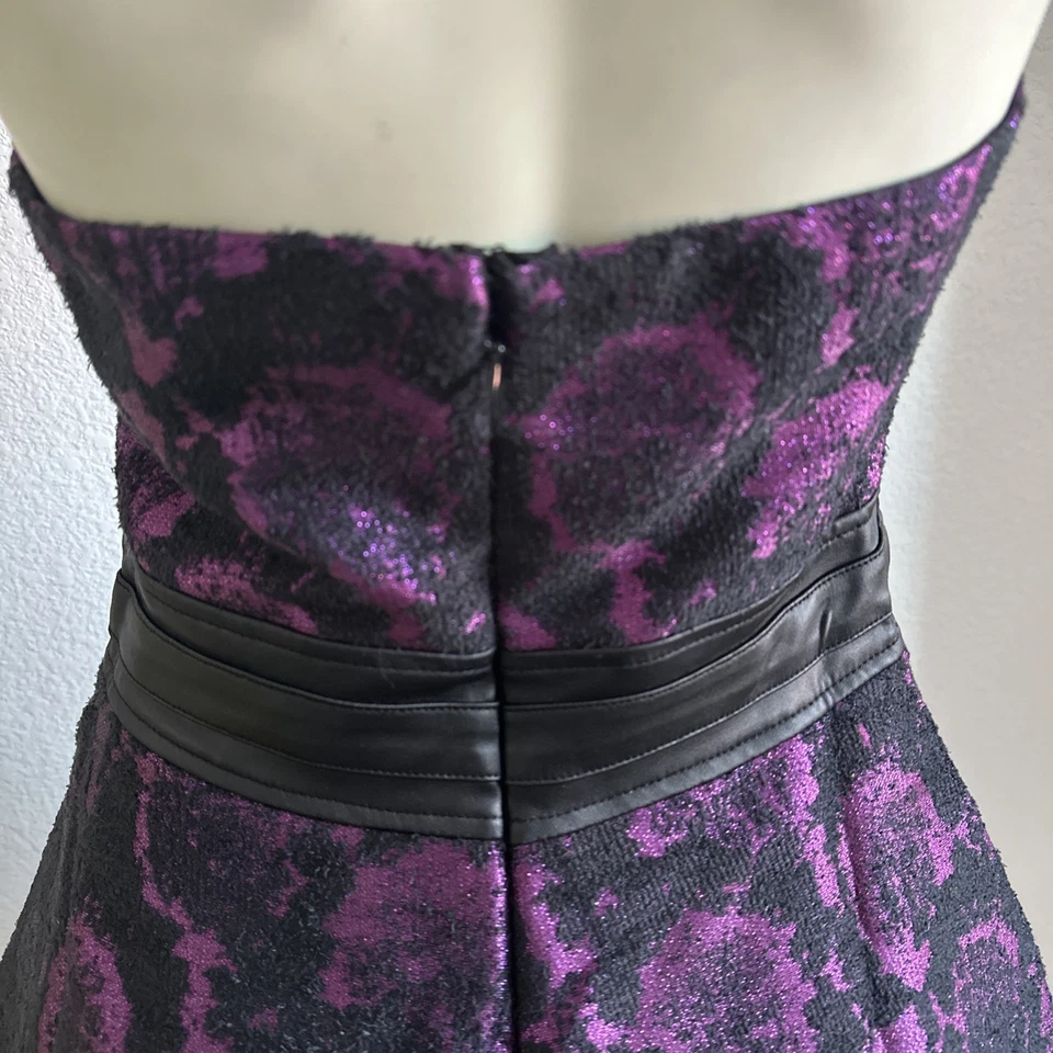 Vestido Bebe Lizzy Coato Buceo Jaqard Talla M Negro y Púrpura $74 Minorista Foto 3 de 4