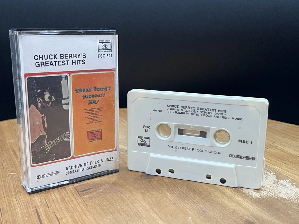 Lot of 9 Oldies Rock n Roll Cassette Tapes Elvis Dion Buddy Holly Chuck Berry - Image 3 of 4