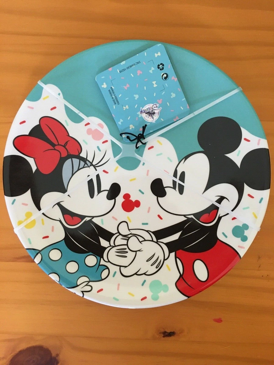 Minnie plates 2024