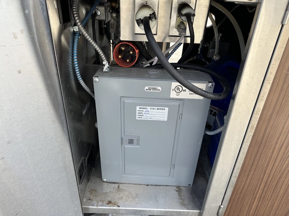 Free Standing Coffee Bar Station W/Fridge, Water Heated and Sink - HIGH QUALITY - Image 3 of 4