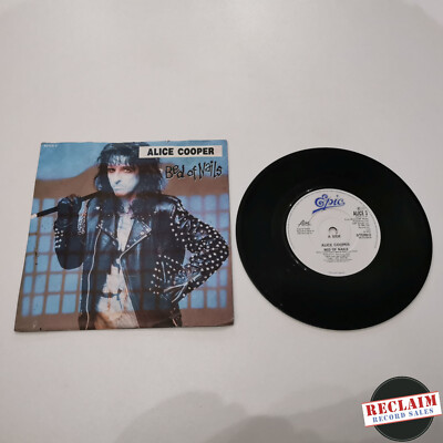 alice cooper bed of nails 7'' vinyl record very good condition