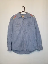 Scandia Woods Mens M Chambray Shirt Snap Front Colorful Embroidered Sun Cotton