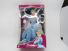 2002 Disney Princess Cinderella Porcelain Keepsake Doll Brass Key