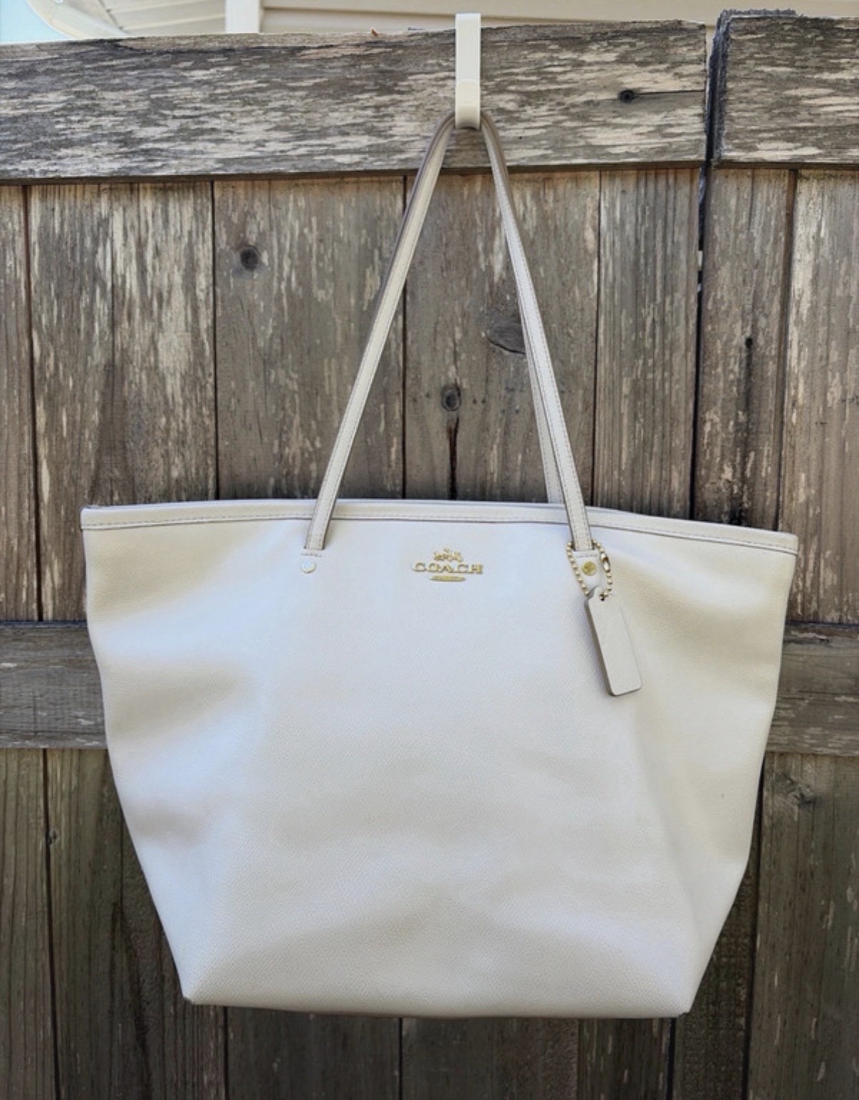 Coach F58846 Crossgrain City Zip Top Tote Handbag - Chalk
