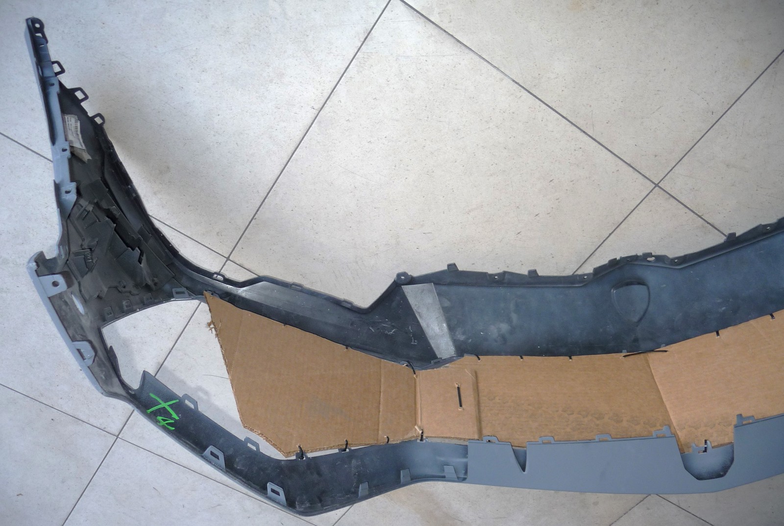 2022 2023 2024 Lamborghini URUS front bumper Upper Cover 4ML807437A OE