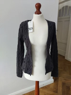 Zara Strickjacke Cardigan Damen Tracht Dirndl Oktoberfest - Gr.S - Neu Etikett - Bild 1 von 4