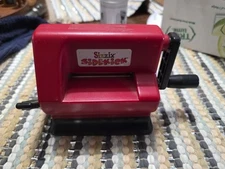 Sizzix Sidekick Red Die-Cutting and Embossing Machine