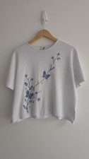 Tulchan Womens White Blue Short Sleeve Top Butterfly Flower Embroidery -Size L