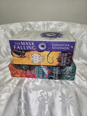 Samantha Shannon Book Bundle Priory Of The Orange Tree A Day Of Fallen Night