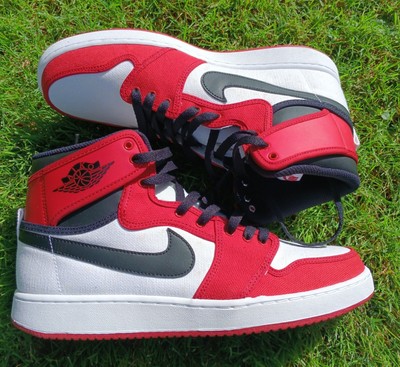 2014 AUTHENTIC AIR JORDAN 1 JBF CUSTOMS CHICAGO BRED 2014 AUTHENTIC AIR JORDAN 1 JBF CUSTOMS SIZE 8.5 RARE BRED  main image 4
