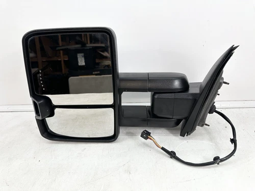 2016 2017 2018 CHEVROLET SILVERADO 1500 LEFT MIRROR BLINDSPOT GM1320512 OEM