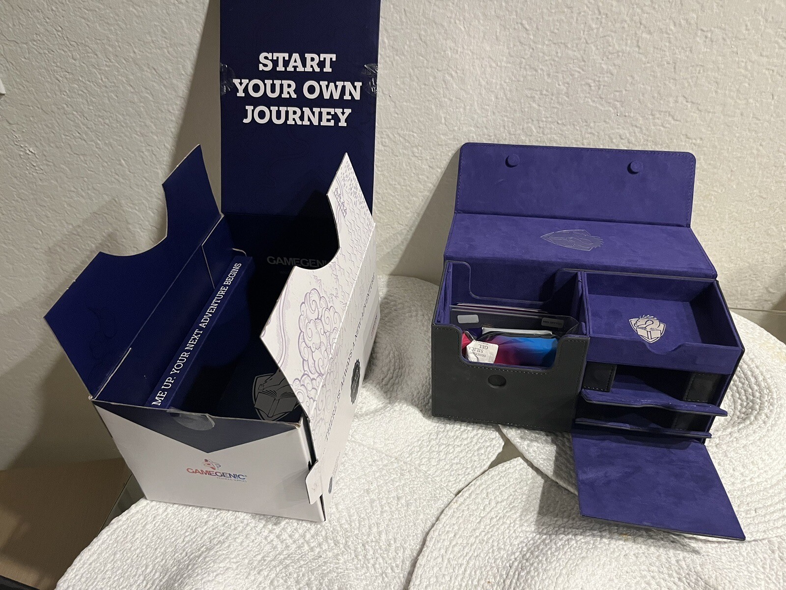 Gamegenic The Academic Tolarian Community Deck Box 133+ XL Black Purple