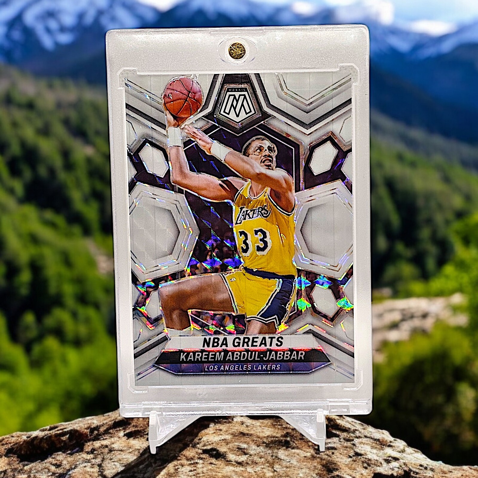 2023-24 Panini Mosaic NBA Greats Kareem Abdul-Jabbar White Prizm No. 299 #19/25