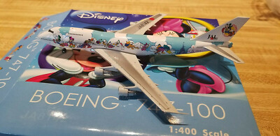 Phoenix Model JAL Japan Airlines B 747-146BSR 1:400 Phoenix Model JAL Japan Airlines B 747-146BSR 1:400