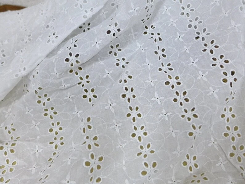 Small 2024 lace flowers