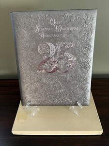 Vtg Hallmark 25th Wedding Silver ANNIVERSARY Keepsake USA Album with Box
