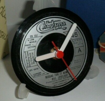 BILL LOVELADY CLOCK Side Table Desk Top Upcycled Vinyl Record Hit Single Size 4''