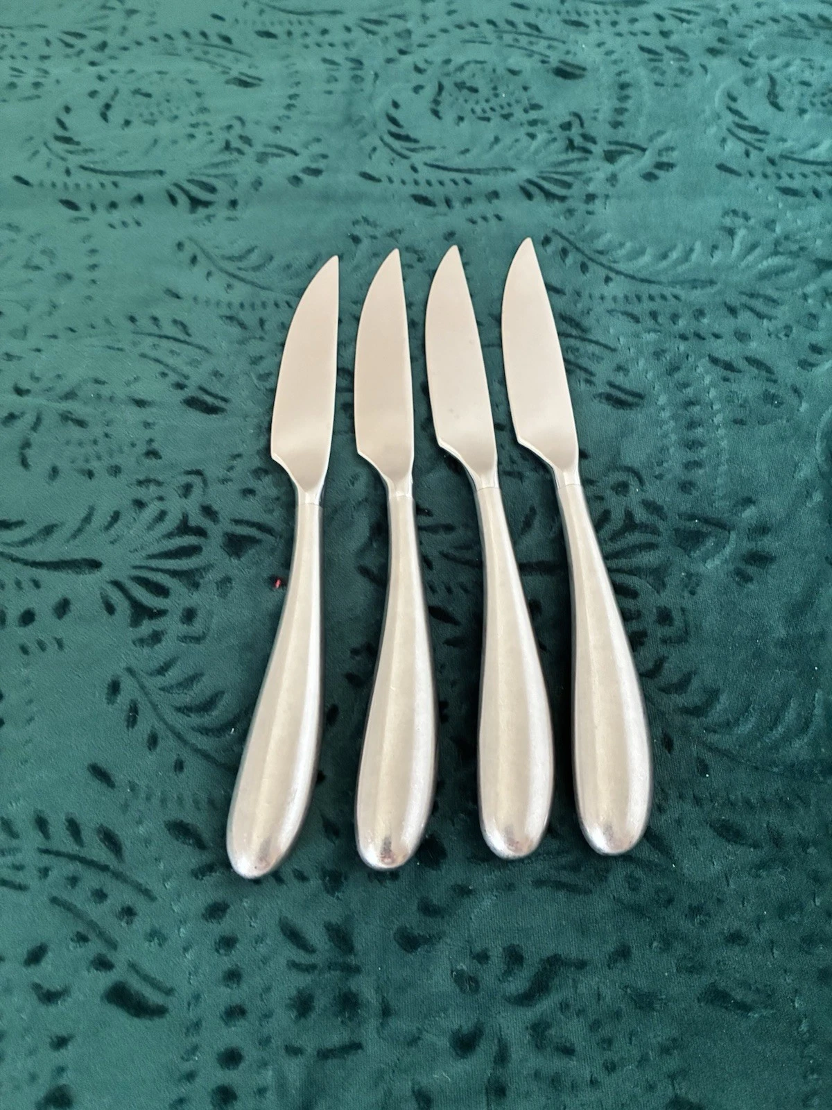 Yamazaki AQUATIQUE GLOSSY Serrated Steak Knives Hollow (4pc) Haataja Stainless