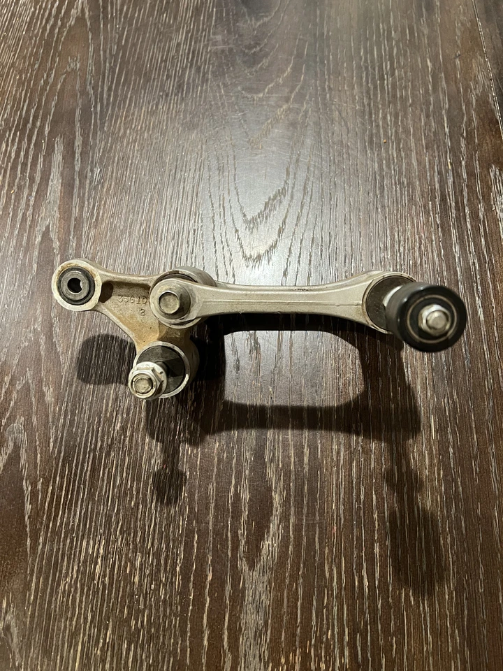 Suzuki RMZ450 RMZ250 2007 OEM brazo oscilante suspensión trasera   Foto 3 de 4