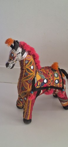 FABOULOUS COLORES HAND-CRAFTED INDIAN RAJASTHANI FOLK-ART 1950'S HORSE