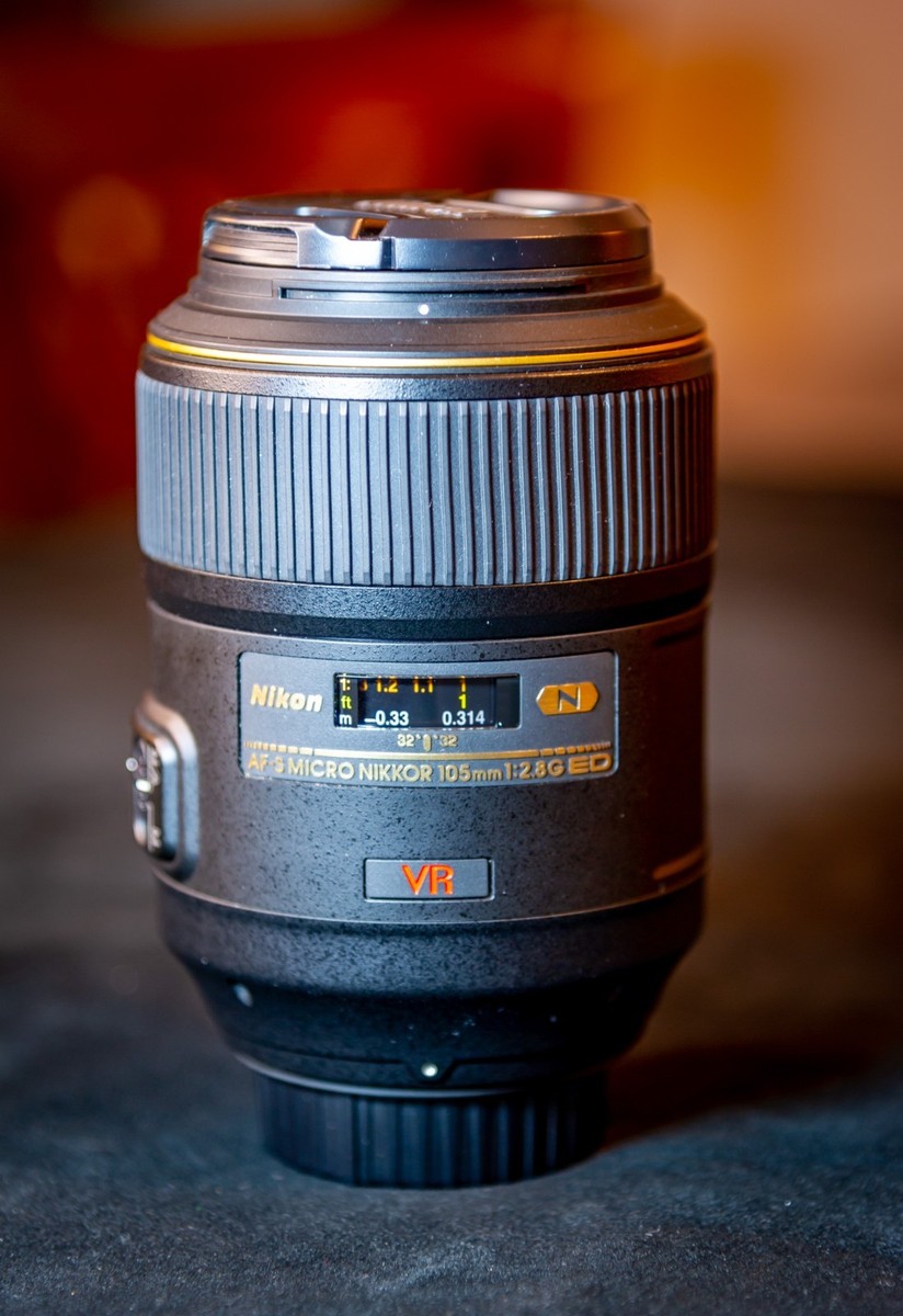 Nikon AF-S VR Micro-NIKKOR 105mm f/2.8G IF-ED . ONLY FOR E.U.