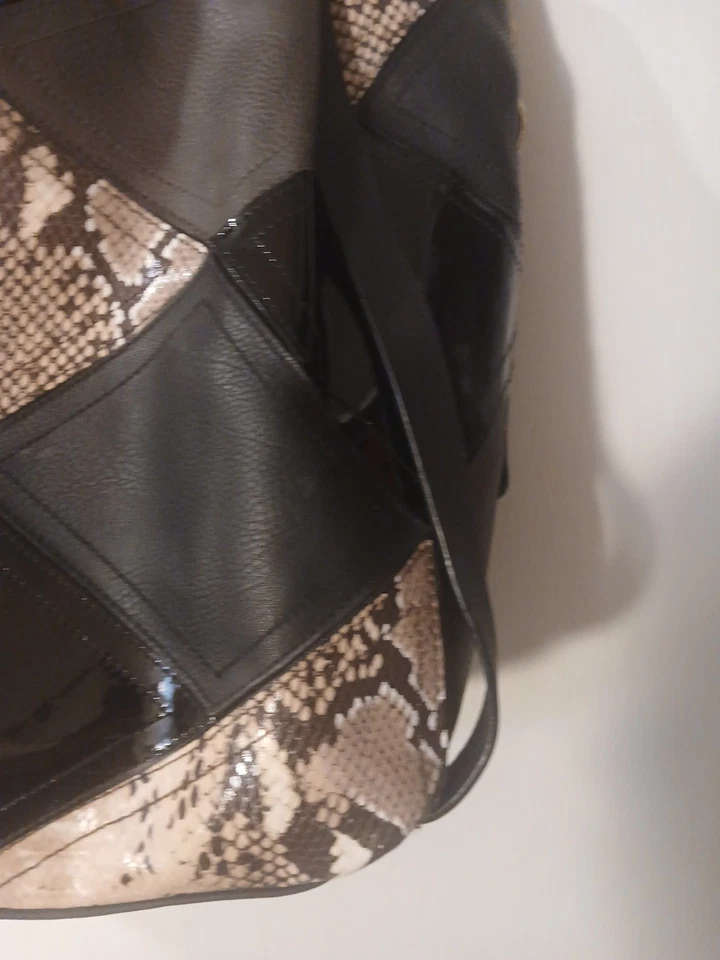 XL BIG BUDDHA Tote Travel Bag Purse Black Vegan Snakeskin Animal Adventure - Image 4 of 4