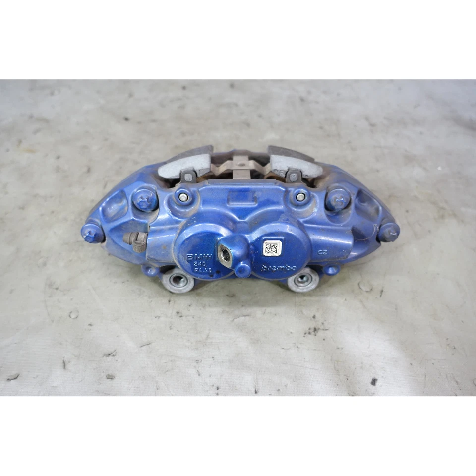 Pinza de freno delantera derecha deportiva Brembo 12-19 BMW F30 serie 3 F22 fábrica M OEM Foto 4 de 4