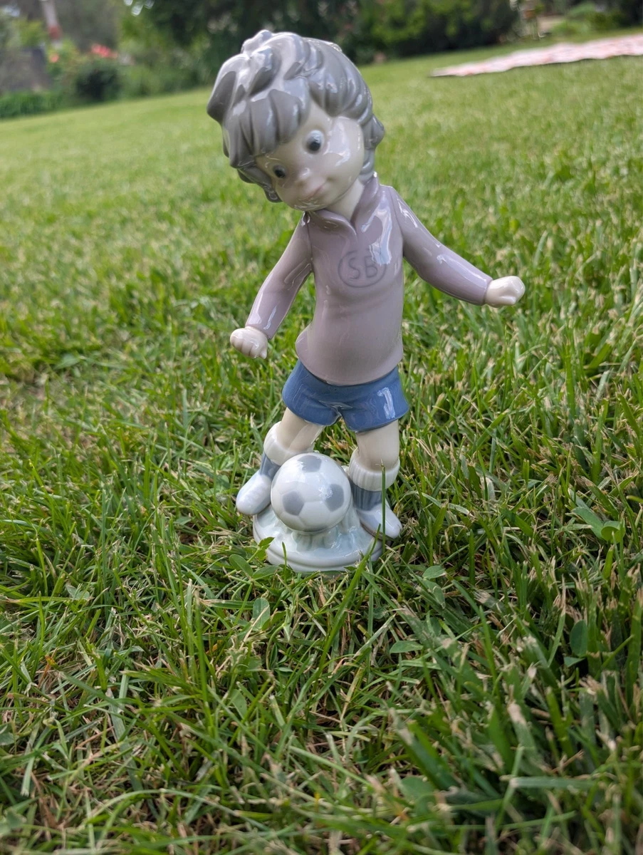 LIADRO サッカー少年 陶器 Lladro Soccer for sale | eBay