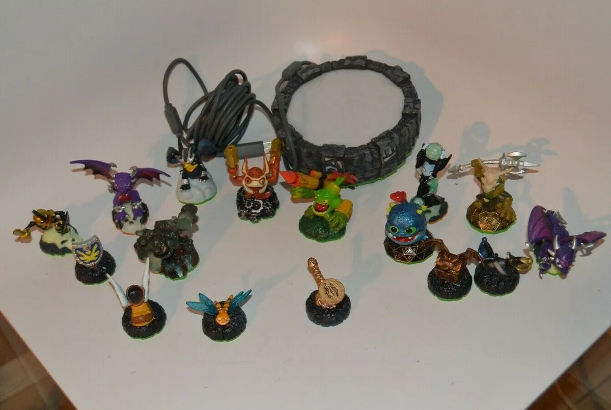 Skylanders best sale figures ebay