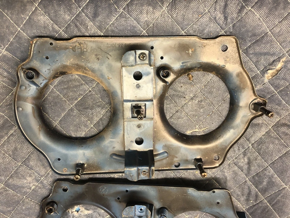 Pontiac GTO 1964 LeMans Tempest - Juego de panel de montaje de faros izquierdo derecho Foto 2 de 4