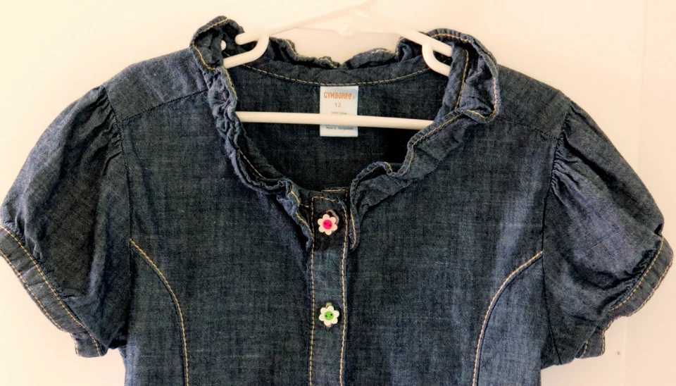 Top largo con botones de flores talla 12 de mezclilla de jean de GYMBOREE para niñas Foto 2 de 4